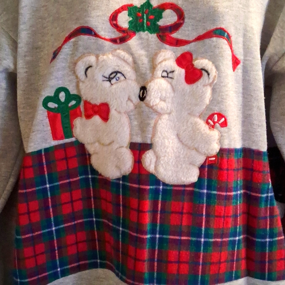 Vintage 80's,BIG,Christmas Themed,Gray,MaxiSweatshirt,Lounger/Cute Bear Detail🧸